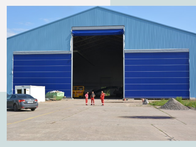 Ангарные ворота в Волгодонск от СтальСтрой-Вгн по цене 657 руб.